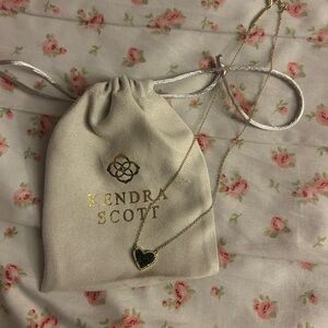 Ari heart Kendra Scott necklace